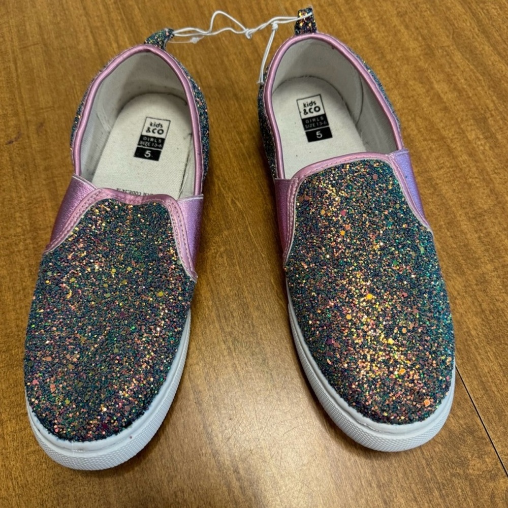 NWOT Kids & CO Glitter Slip-On Sneakers 5